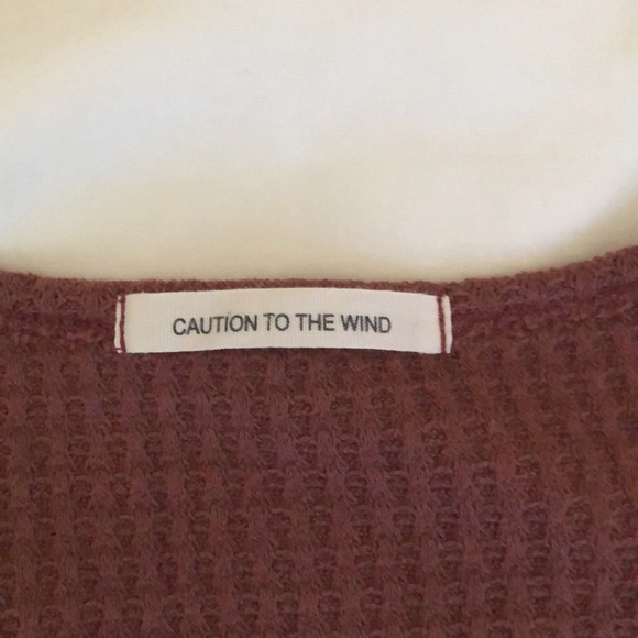 Tie front t-shirt - Picture 2 of 3